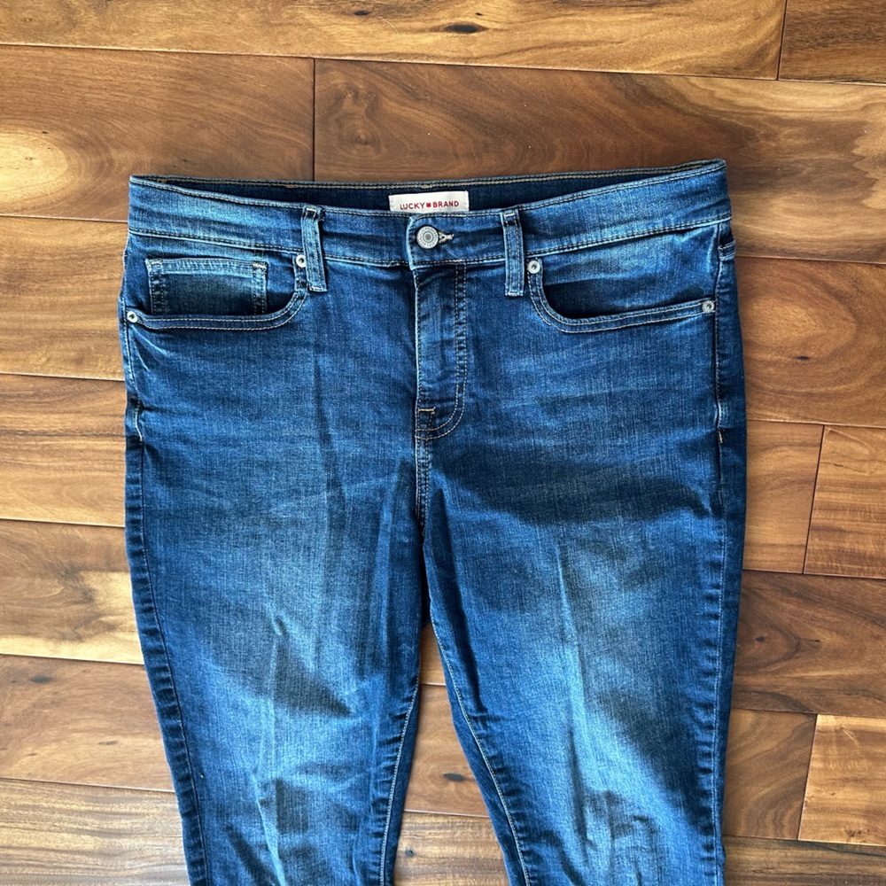 Lucky Brand Ava Mid Rise Skinny Jeans size 14 - Picture 2 of 5